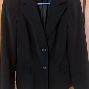 East 5th Women's Black Blazer